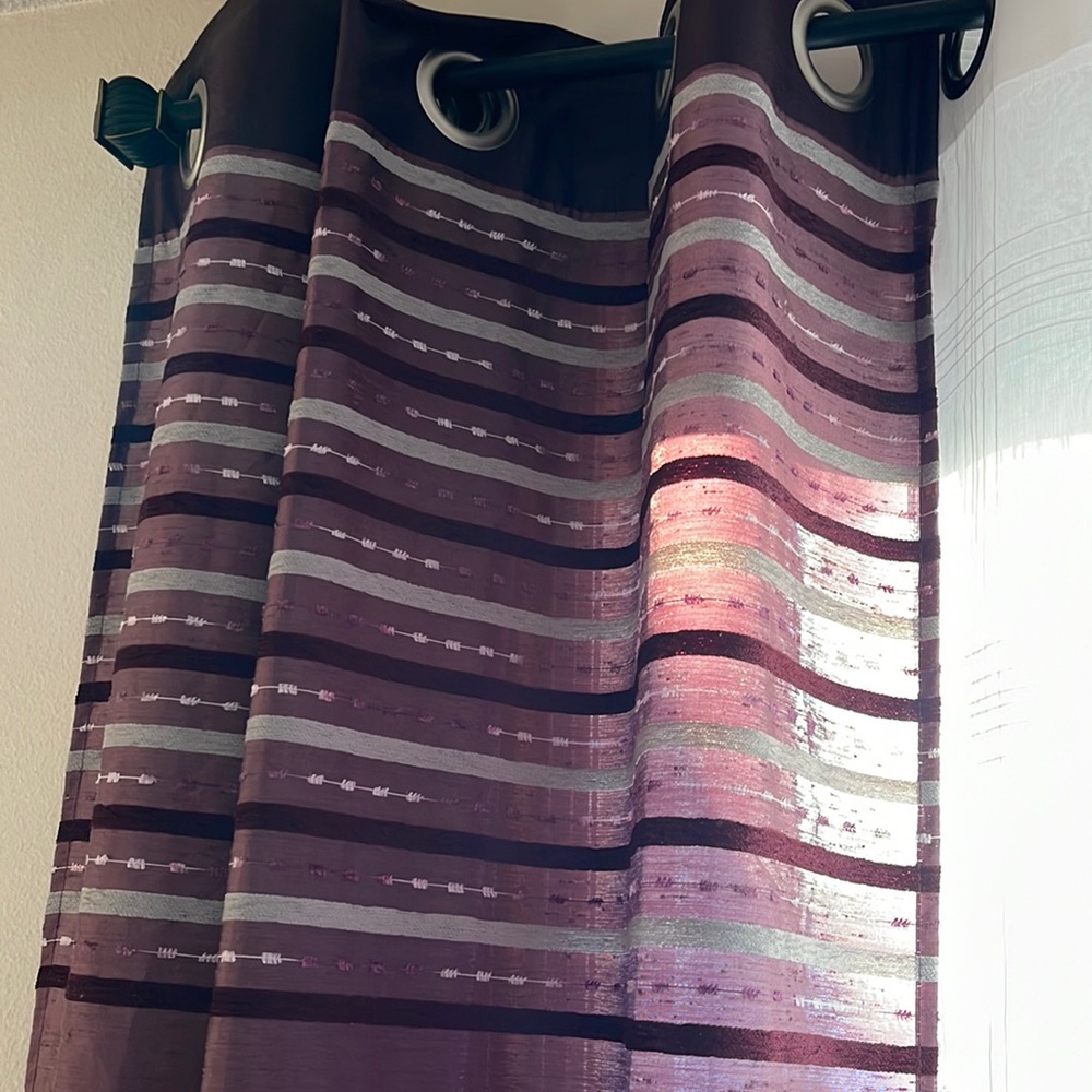 Silk pair of panels